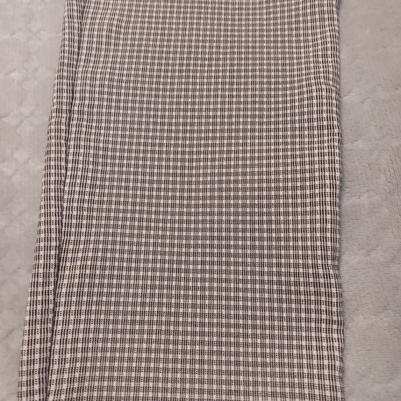 Mossimo | Women’s Stretch Black/White Cropped Capri Pants Size 8 - Picture 2 of 9